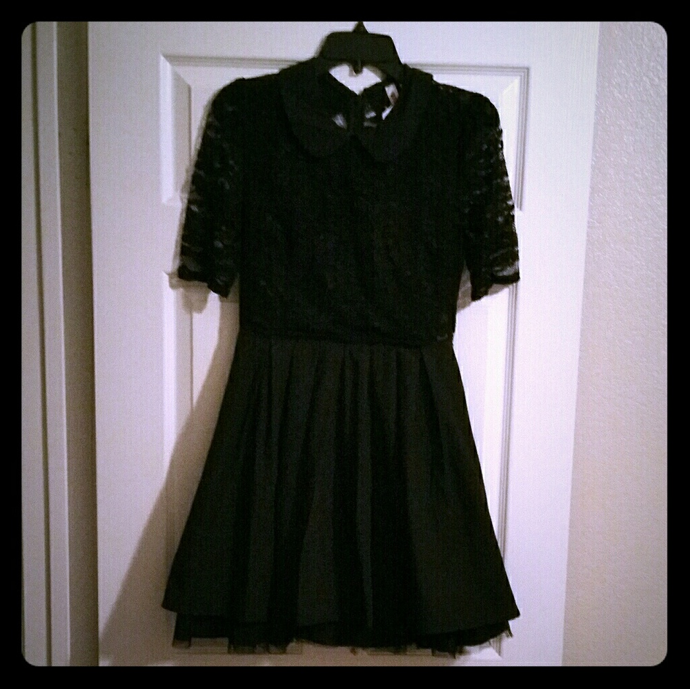 Mini dress